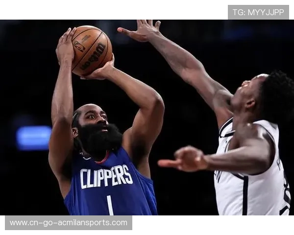 哈登与队友化学反应将决定快船赛季高度 哈登与队友化学反应将决定快船赛季高度