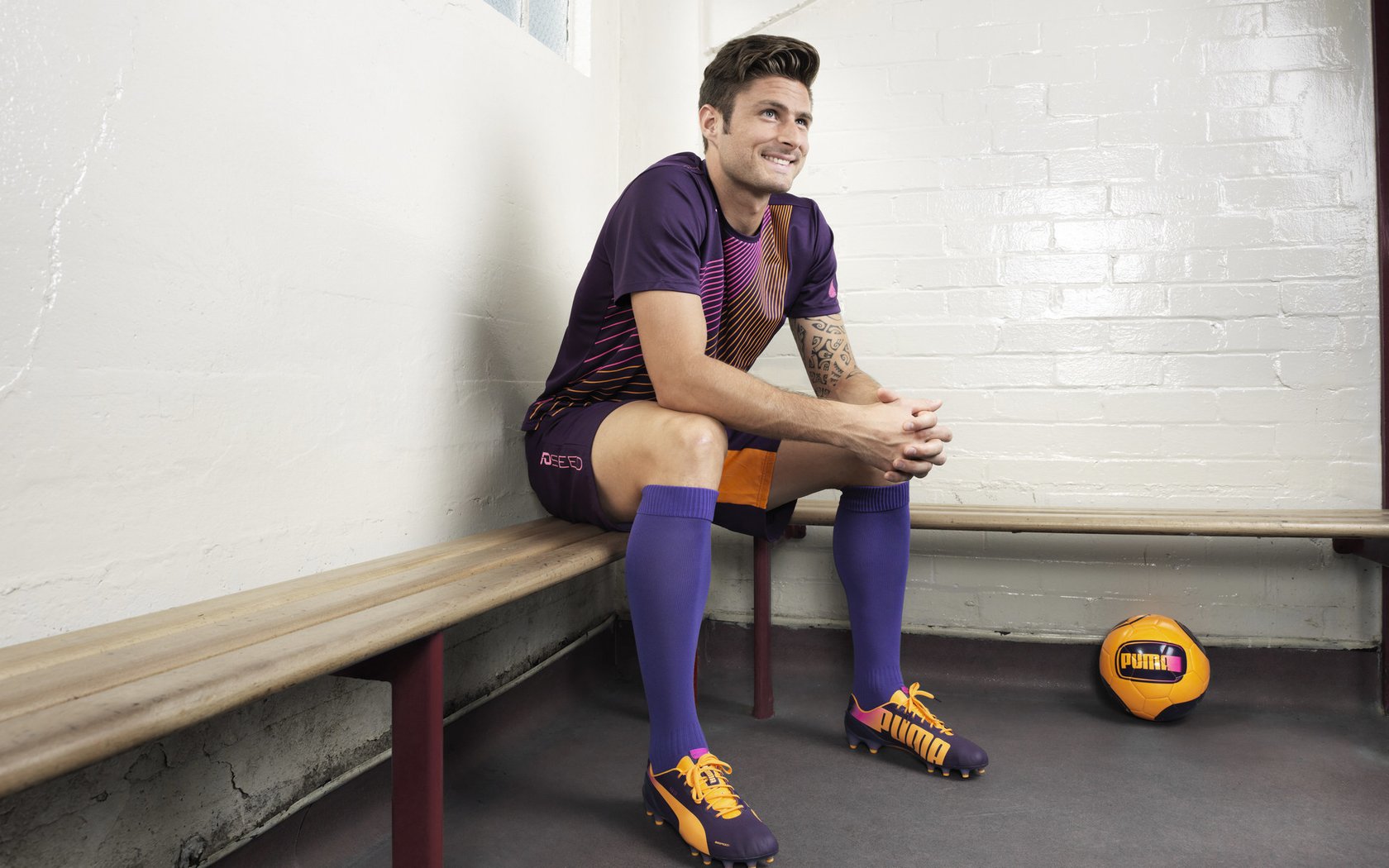 新闻中心发布群众体育健身场地智慧化改造说明书,全民健身场地设施建设意见