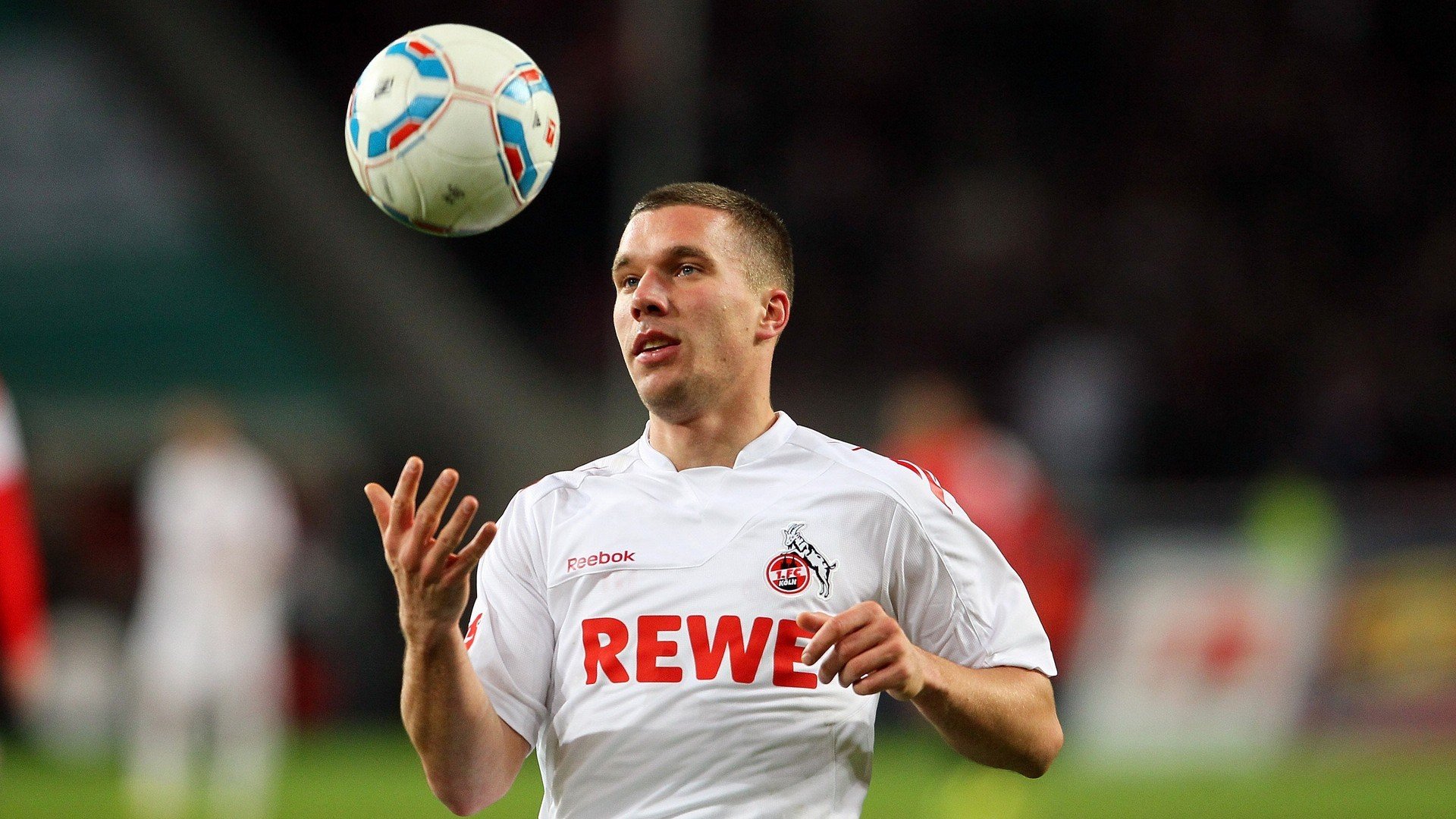 未来足球:智能场馆推动比赛体验升级,超智能足球大赛